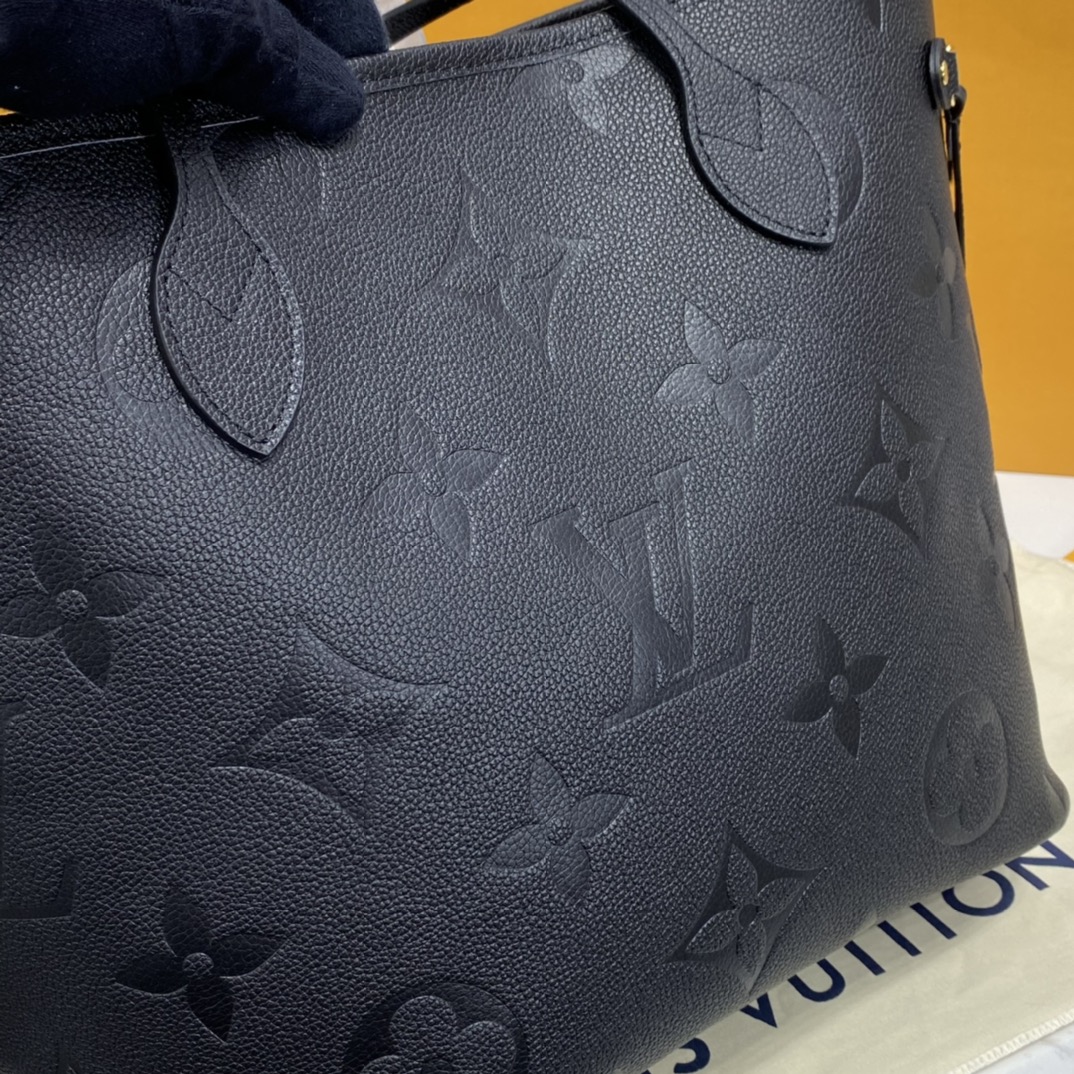 Louis Vuitton NEVERFULL MM Monogram Handbag M45685 Black